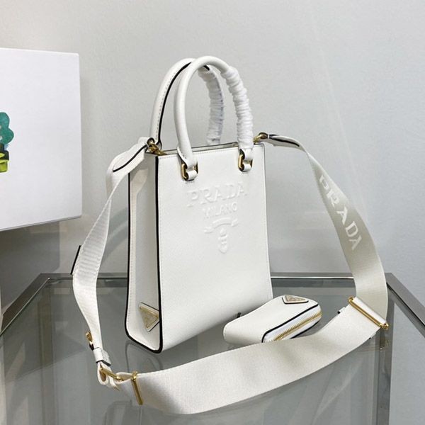 【人気商品】プラダ レザー ショルダーバック コピー puk81879通販