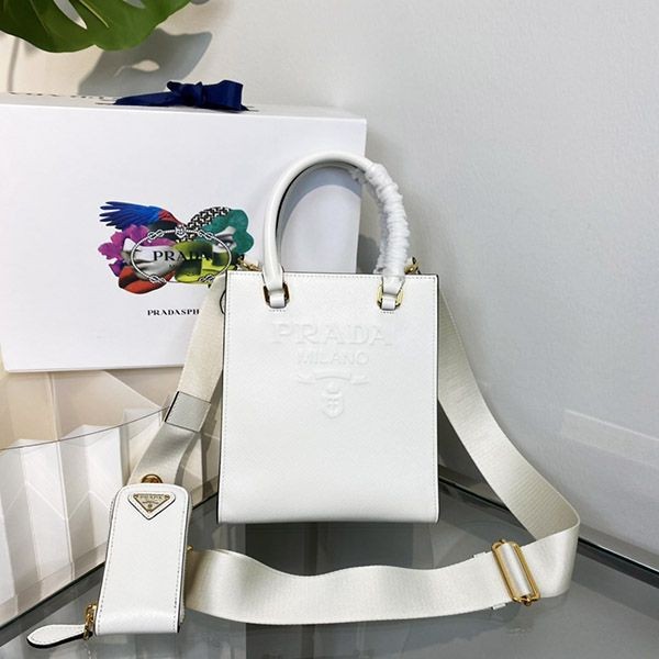 【人気商品】プラダ レザー ショルダーバック コピー puk81879高い品質