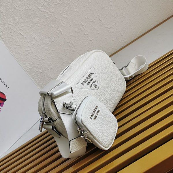 希少 プラダ*レザー ショルダーバック 偽物ミニポーチ付き pum45491通販