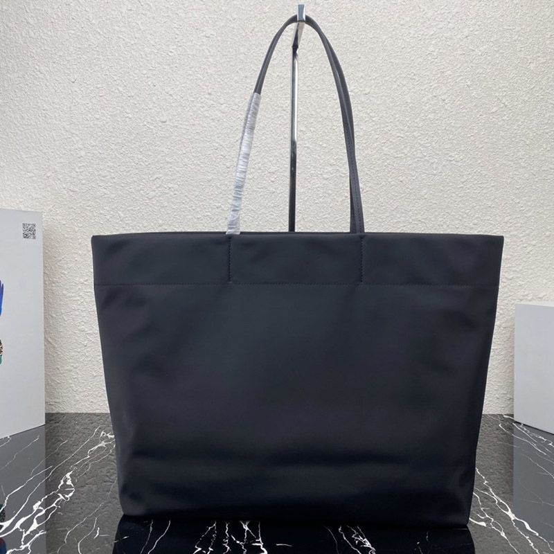 超希少！【プラダ】プラダ*Re Nylon 偽物サフィアーノレザー トートバッグ pus78470激安送料無料