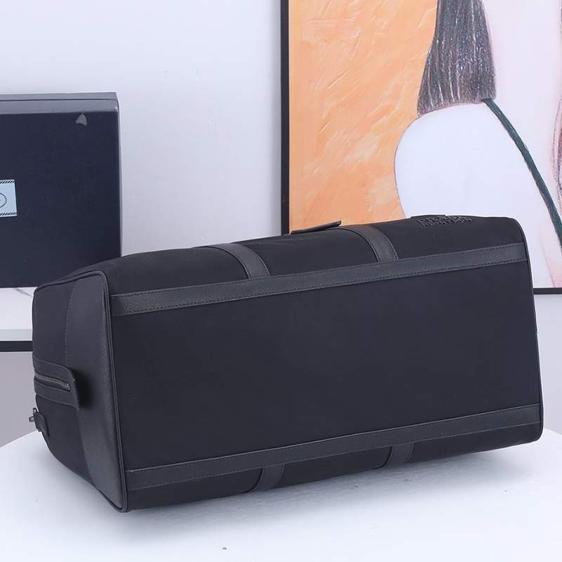 ギフトに最適♪プラダ ブラッシュドナイロンハンドバッグ スーパーコピー pus87104最高級