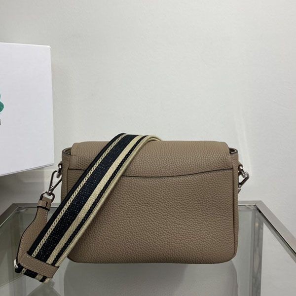 希少 プラダ レタリングロゴ レザー ショルダーバッグ コピー put87570通販
