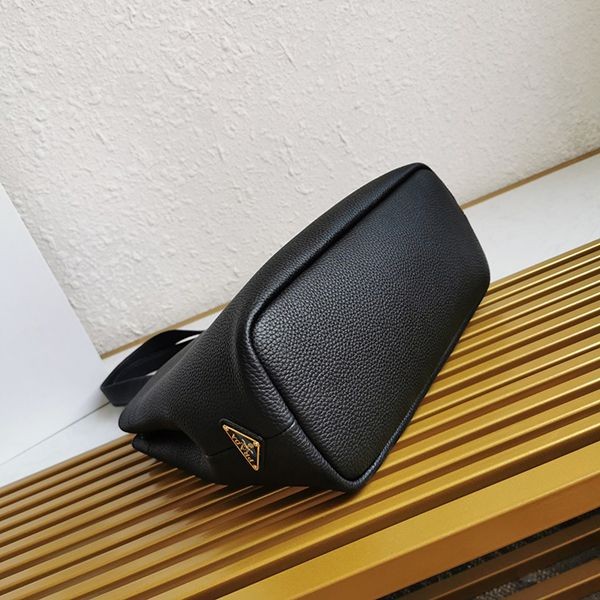 可愛いプラダ スーパーコピー ミディアム レザー ロゴ トートバッグ 1BG384 puu92869激安送料無料