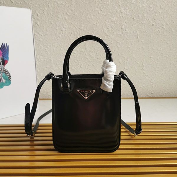 21-22AW【プラダ】スモール ブラッシュドレザー コピー トートバッグ puv49051