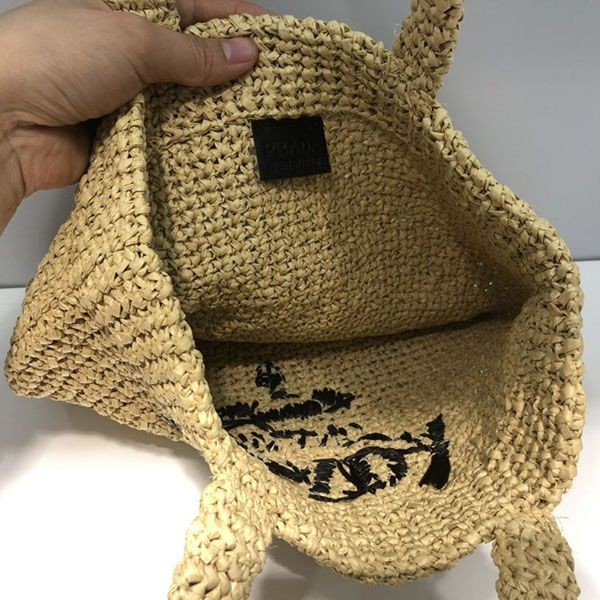 雑誌 付録 プラダ かご バッグ コピー ラフィアトート スモールサイズ puz91565N級品