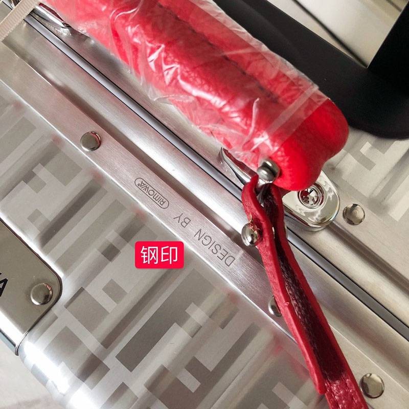 ★日本!!人気！フェンディ リモワ 偽物 コラボスーツケース rik94509N級品