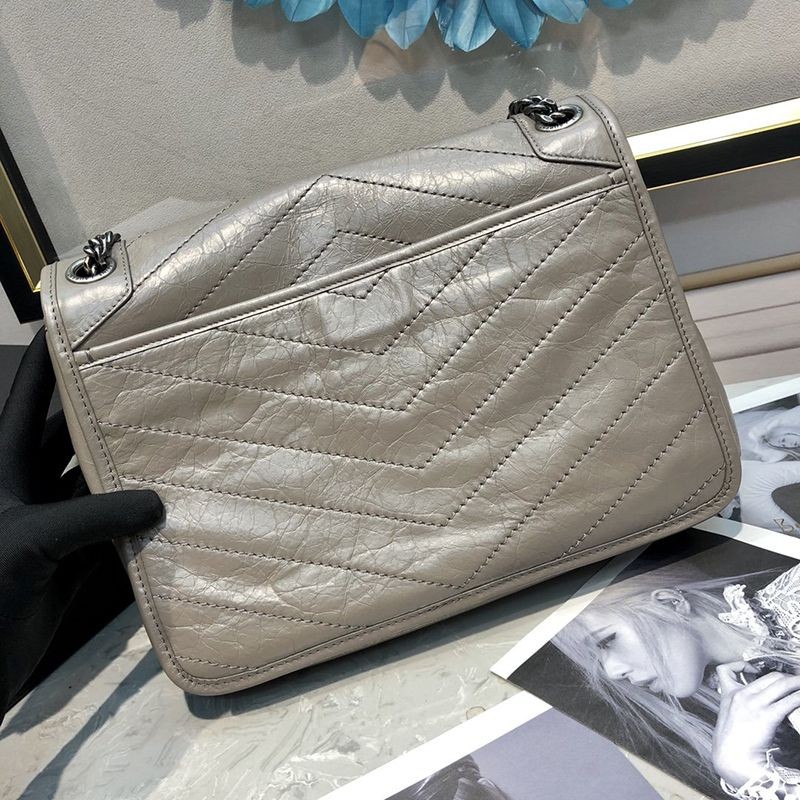 21AW新作サンローラン ショルダーバッグ コピー ニキ ミディアム ヴィンテージレザー 2way 4988940EN041202通販