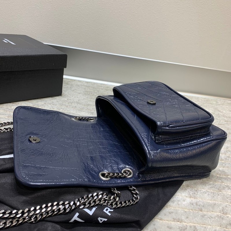 入手困難サンローラン コピー ニキ ミディアム クリンクルヴィンテージレザー 2モデル 6331580EN043045最高級