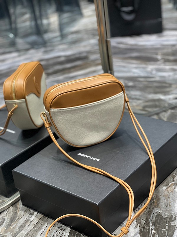 【日本未発売】サンローラン ショルダーバッグ コピー YSL モノグラム クールバッグ 67526095G3W9080激安通販サイト