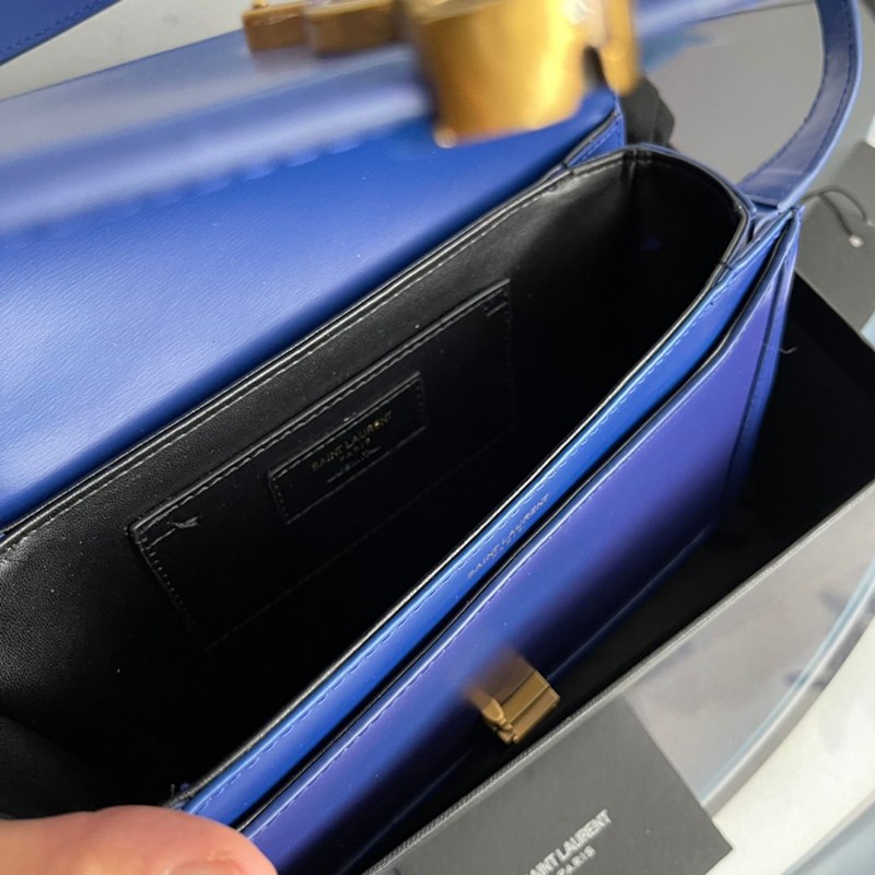 ☆新作21AW☆サンローラン ショルダーバッグ コピー ボックスレザー サッチェルバッグ Sad42620代引きを販売