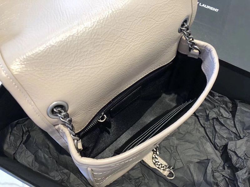 入手困難サンローラン ニキ ミニ ショルダーバッグ コピー Sah77122最高級