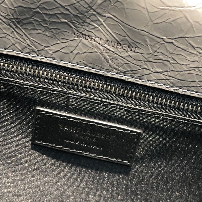 セール新作サンローラン ショルダーバッグ コピー ニキ ミディアム ヴィンテージレザー 2way Saj26750N級品