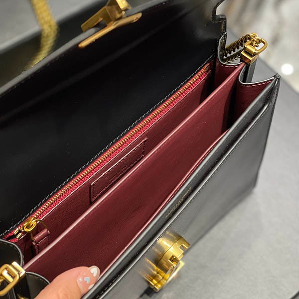 オードリー亜谷香さん愛用★サンローラン カサンドラ コピー チェーンウォレット ブラック Saj65852品質保証