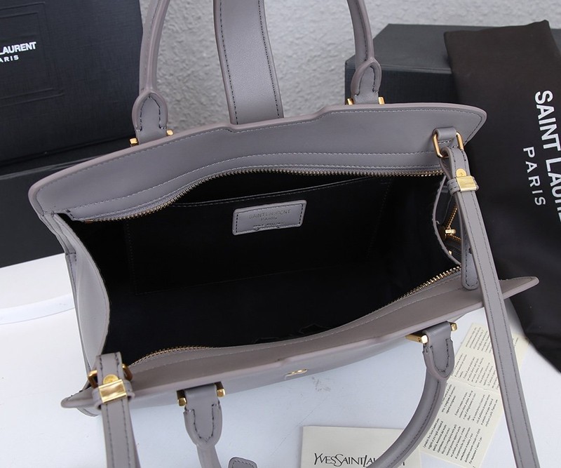 【国内発送】サンローラン トートバック 偽物 ハンドバッグ cavasu Sar09929代引きを販売