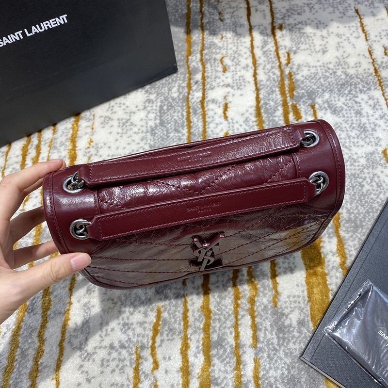 ★日本!!人気！サンローラン ニキ ベイビー バッグ 偽物 クリンクルヴィンテージレザー Sau54604高い品質