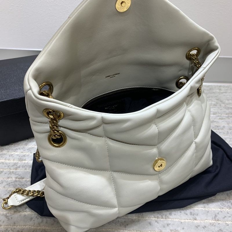【日本未発売】サンローラン ショルダーバッグ 偽物 ルル パファー トイ バッグ キルティング レザー Sav71519最高級