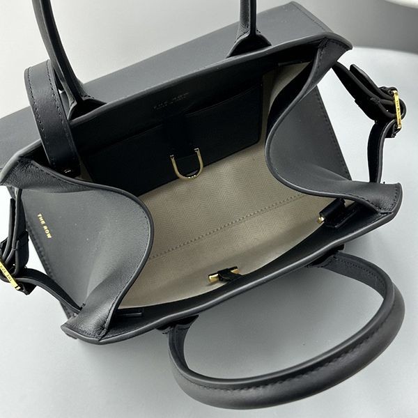 ザロウ スーパーコピーマルゴー THE ROW Margaux10 レザー バッグ zam36633代引きを販売