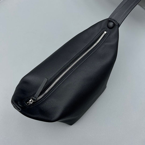 累積売上総額第１位！ザ ロウ トートバッグ 偽物 zas23773N級品