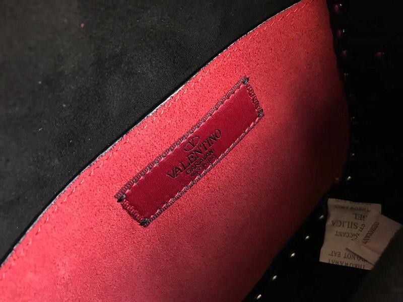 稀少 大人気 ヴァレンティノ ロックスタッズバックパック偽物ミニ Vue05025代引きを販売