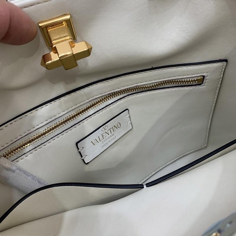 大人気！ヴァレンティノ チェーンバッグ 偽物 レディース V0520 Vuh42641N級品