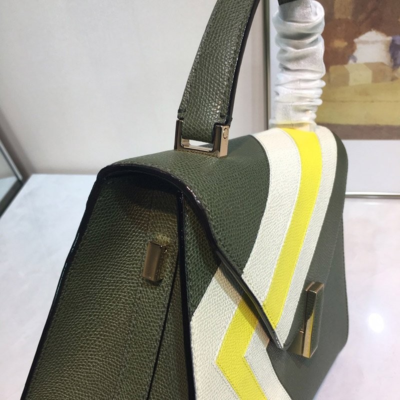 可愛い ヴァレクストラ Iside イジィデ クロコダイル ハンドバッグ Vur12742代引きを販売