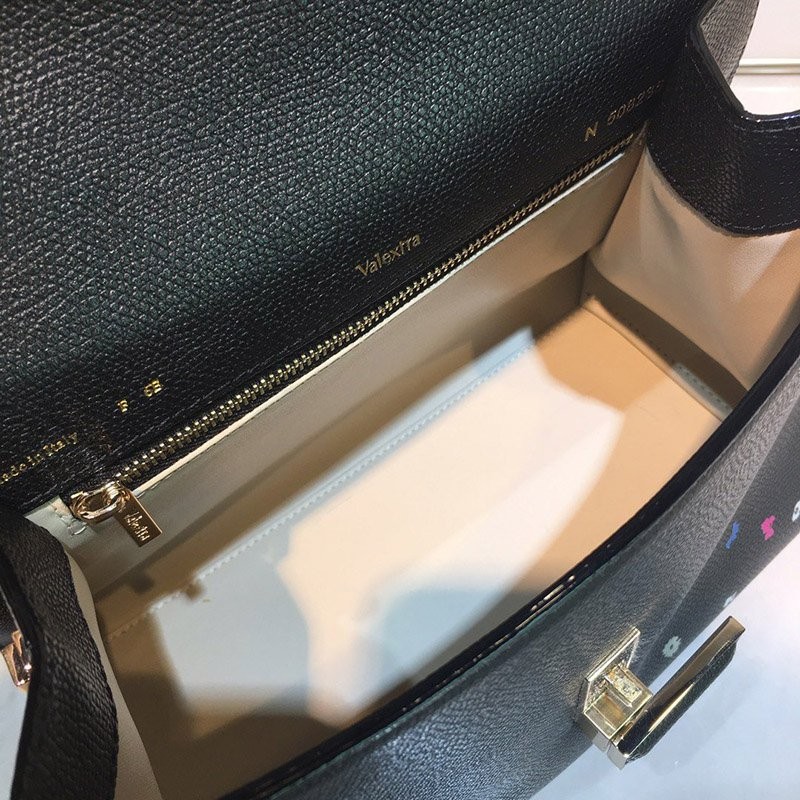 日本未入荷 ヴァレクストラ Iside イジィデ ミディアム ハンドバッグ 偽物 Vut04769最高級