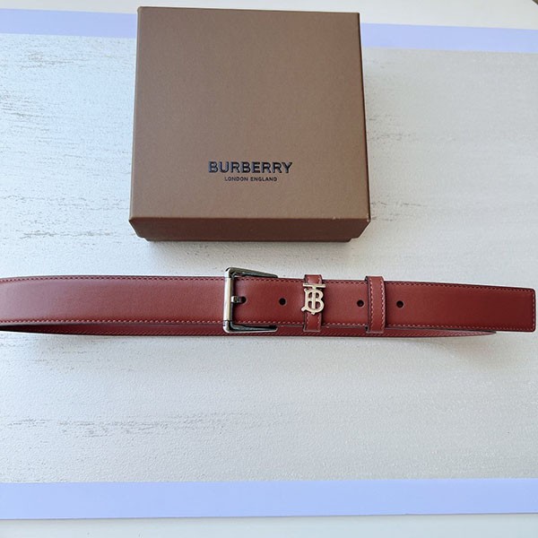 バーバリー レザー TB ベルト コピー Baw17262品質保証