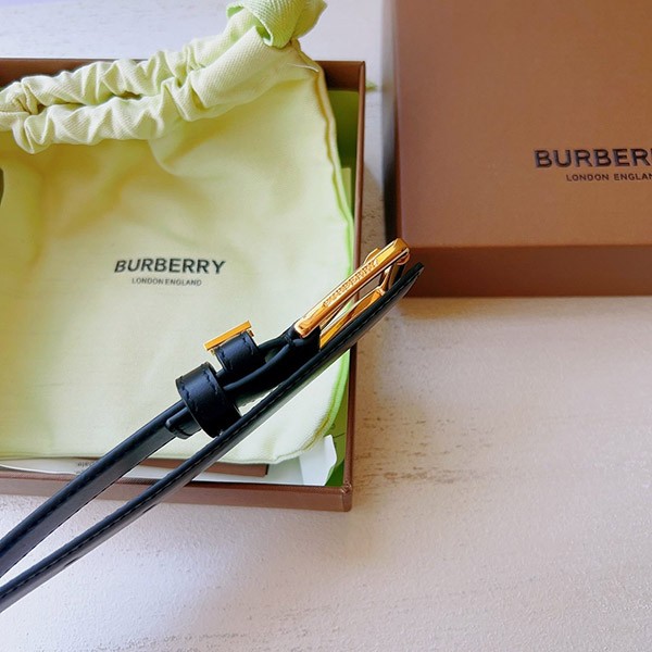 バーバリー レザー TB ベルト スーパーコピー Bax81375N級品