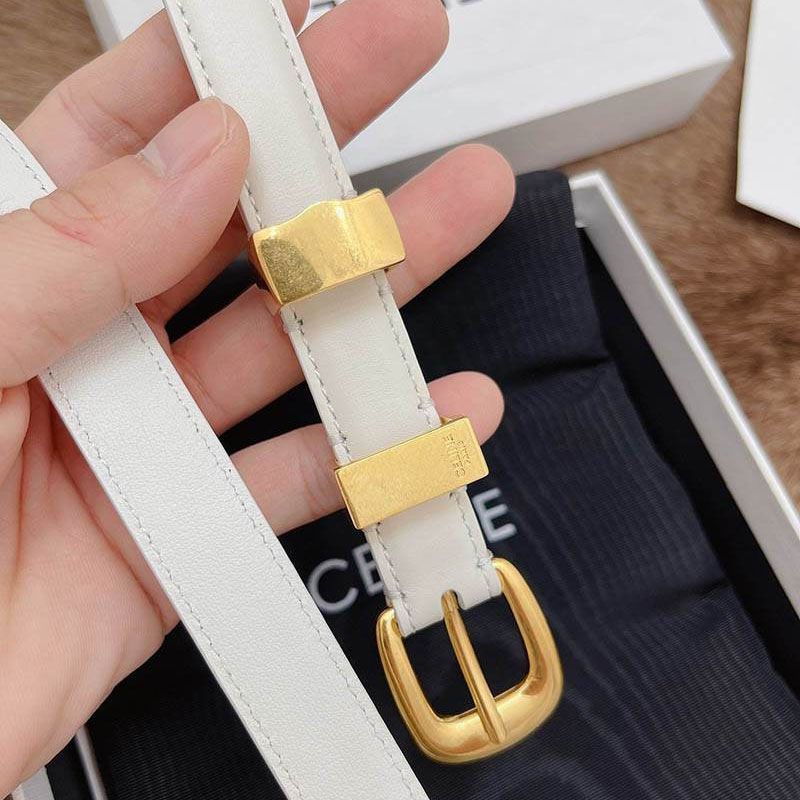 最安値挑戦 セリーヌ スモール 偽物 トリオンフバックル ベルト Cem55572品質保証