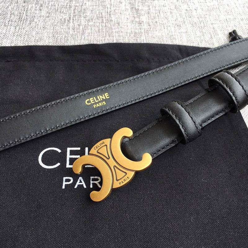 ☆超人気☆【セリーヌ】スモール マイヨン トリオンフ ベルト 偽物 カーフスキン Cey60554人気