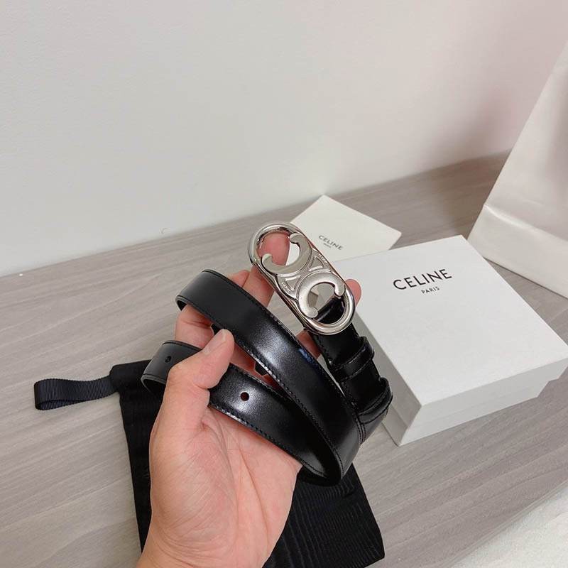 人気No1 セリーヌ スモール トリオンフベルト コピー Cey98375N級品