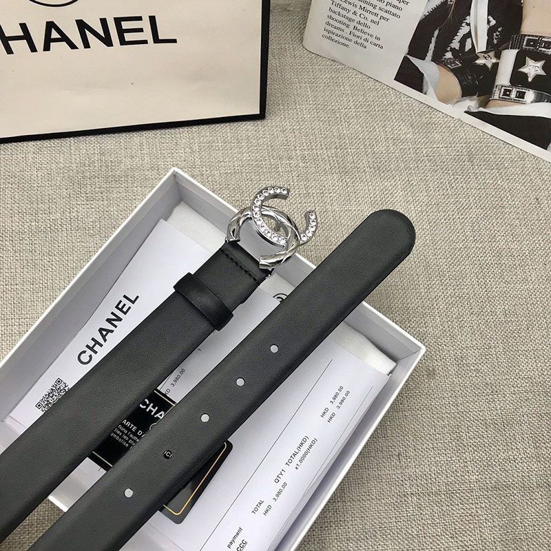 春もの新作シャネル カーフスキン ベルト コピー 30mm メタル & ストラス shj98235N級品