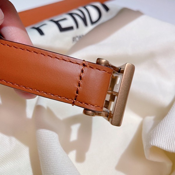 新作 フェンディ コピーFFモチーフ レザー ベルト カーフレザー feu08612N級品