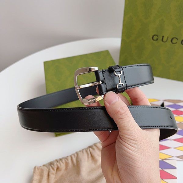 希少 グッチ バックル ツートーン ベルト コピー guu86558代引きを販売