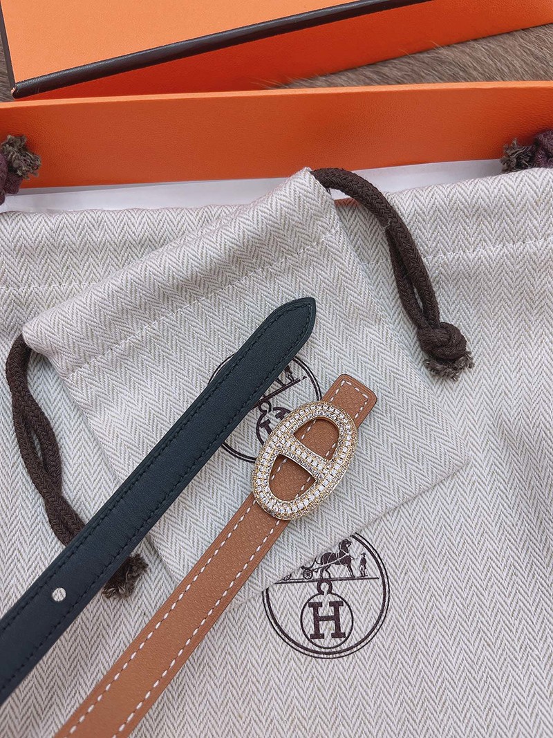目を惹くカラーエルメス Hベルト 偽物☆レザーベルト リバーシブル シェーヌダンクル 13 mm ert03675品質保証