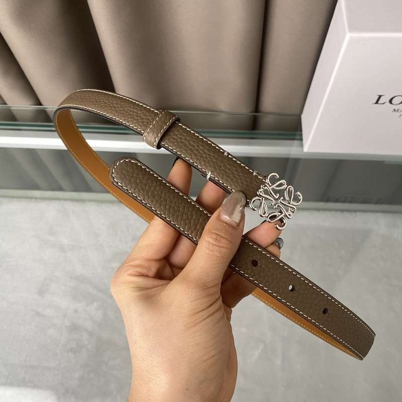 【ロエベ】カーフレザー アナグラム ベルト 偽物N級品 2.0 cm loh36947高い品質