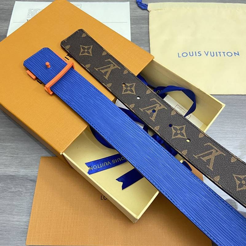 累積売上総額第１位！ルイヴィトン サンチュール・LVピラミッド コピー 40MM リバーシブルベルト vua13172高い品質
