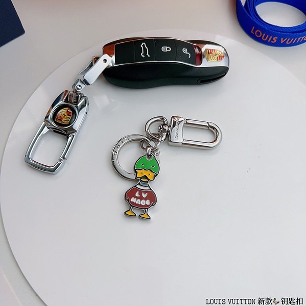 可愛いルイヴィトン Nigo ダック キーリング スーパーコピー vub74764激安送料無料