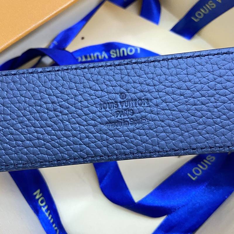 大人気！ルイヴィトン コピー サンチュール・LVピラミッド 40MM ベルト vuc33336N級品