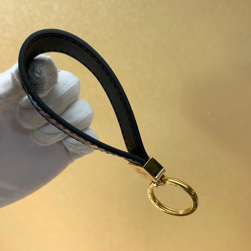 ☆超人気☆♪ルイヴィトン バッグチャーム キーホルダー 偽物 vuo73525通販