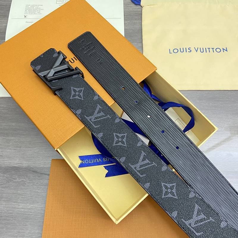 《大人気》ルイヴィトン サンチュール・LVピラミッド 偽物40MM リバーシブルベルト vup52580高い品質