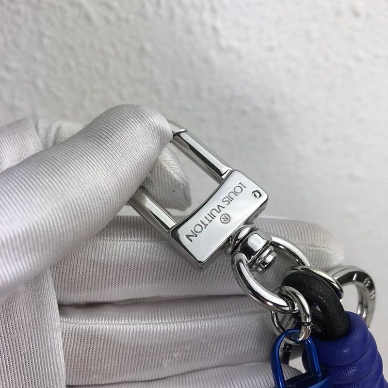 新作 お洒落に♪ルイヴィトン バッグチャーム キーホルダー 偽物 vuq63215通販