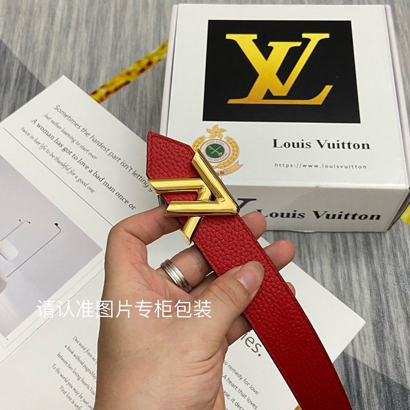 セール新作ルイヴィトン スーパーコピー サンチュールツイスト 30MM リバーシブル ベルト vur18857最高級