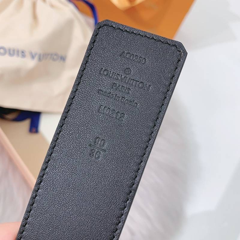 日本未入荷ルイヴィトン サンチュール・ダミエ プリント コピー 40MM リバーシブルベルト vur45150品質保証