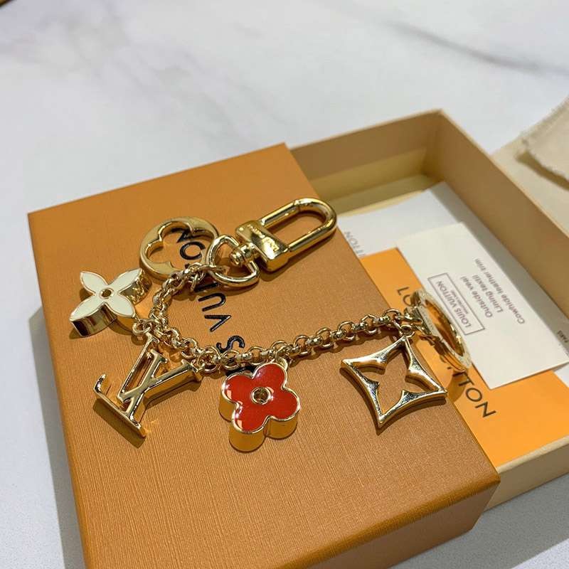 大人気!!新色 【ルイヴィトン】チェーンフルール バッグチャーム スーパーコピー vut75773高い品質