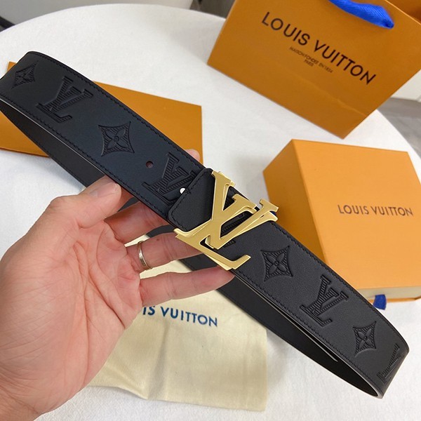 ルイヴィトン ベルト コピー サンチュール・LVシェイプ リバーシブル トリヨン vux04057高い品質