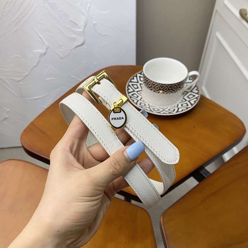 稀少 綺麗なプラダ  ブラッシュドレザー ベルト パロディ 2.0mm pun93218高い品質