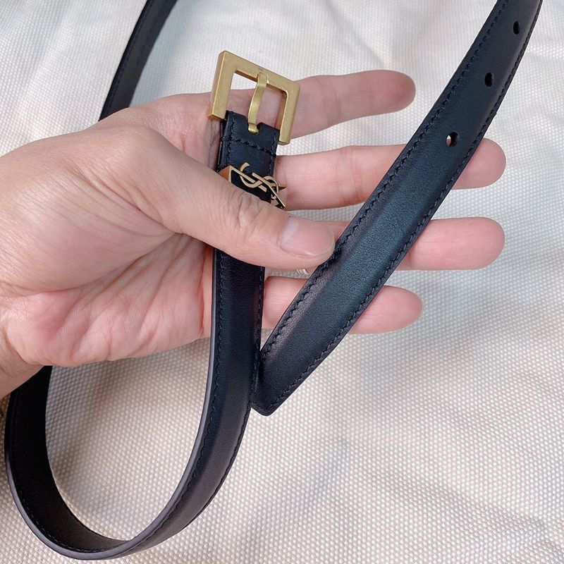 春夏新作サンローラン スーパーコピー モノグラム ナローベルト 20/30mm Sac66999N級品