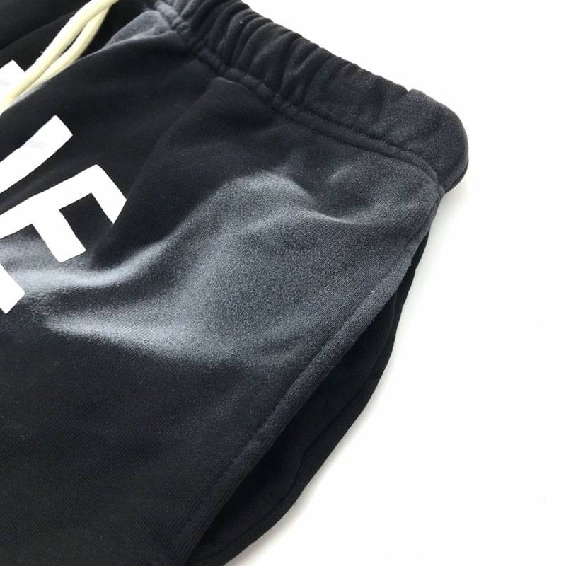 送料込セリーヌ ショートパンツ コピー Cet93681N級品