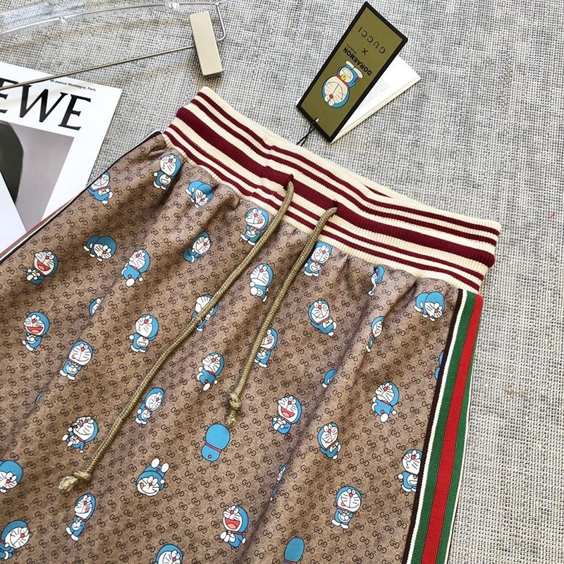 送料込 DORAEMON x グッチ テクニカルジャージー コピー スカート gud51668通販